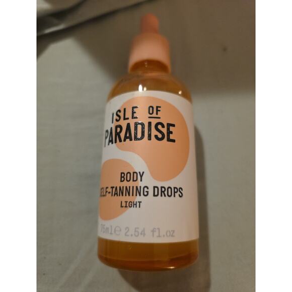 Paradise Body Self-Tanning Drops in the "Light" shade. - Picture 1 of 2